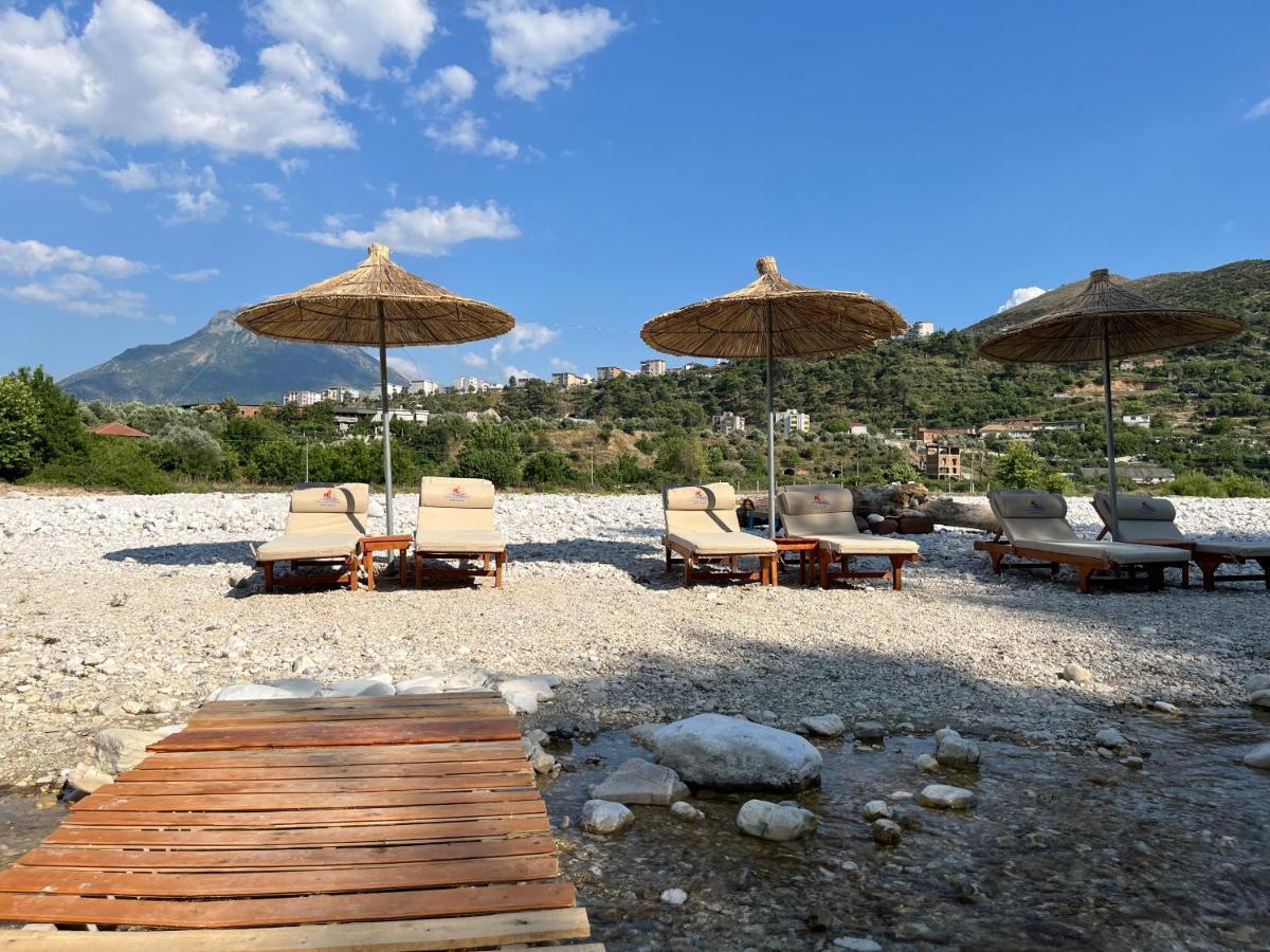 River Escape Villa - Private Beach, Scenic View & Bbq Tepelene Exterior photo